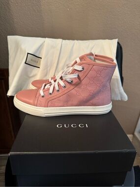 Gucci ladies sneakers